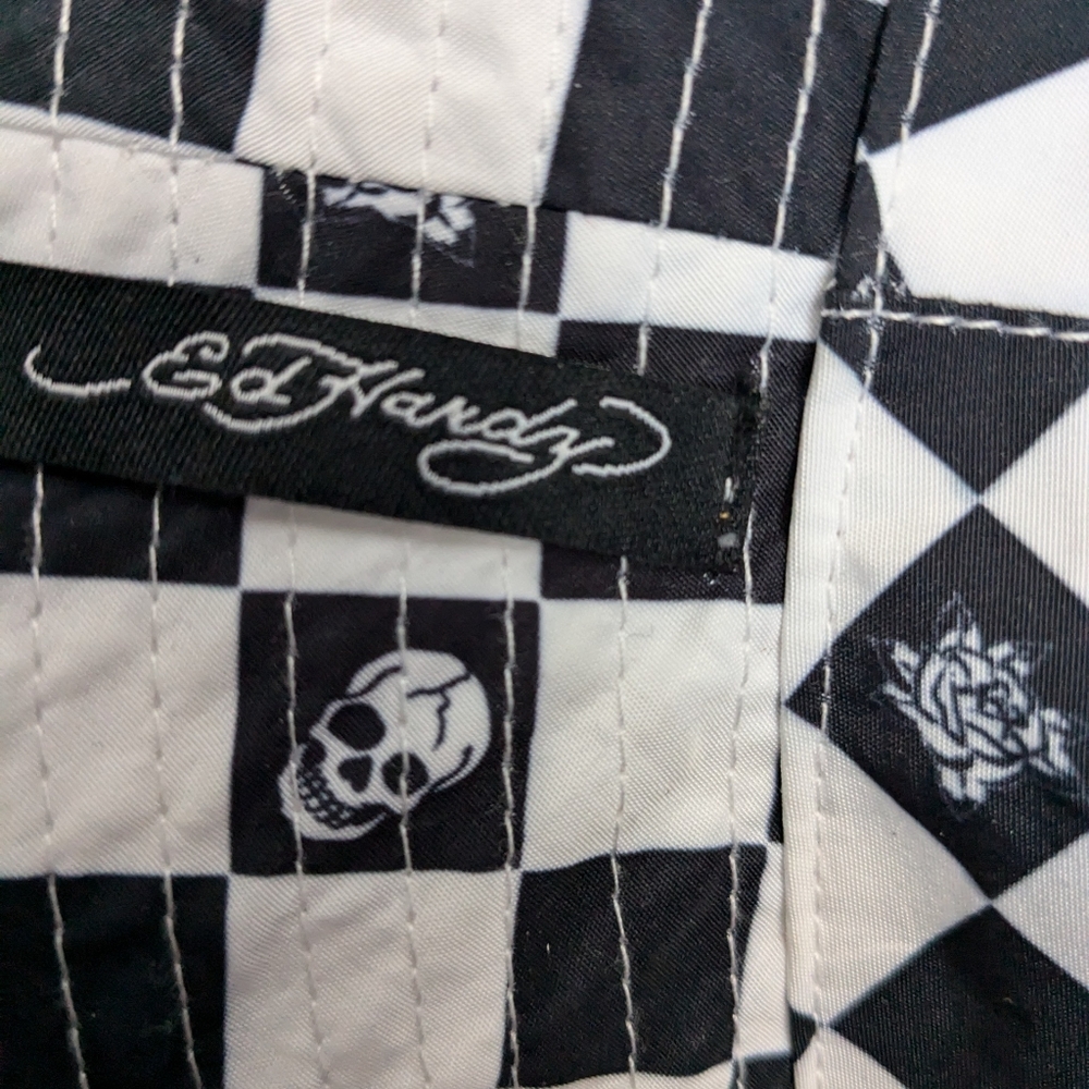 Ed Hardy - Picture 5 of 6